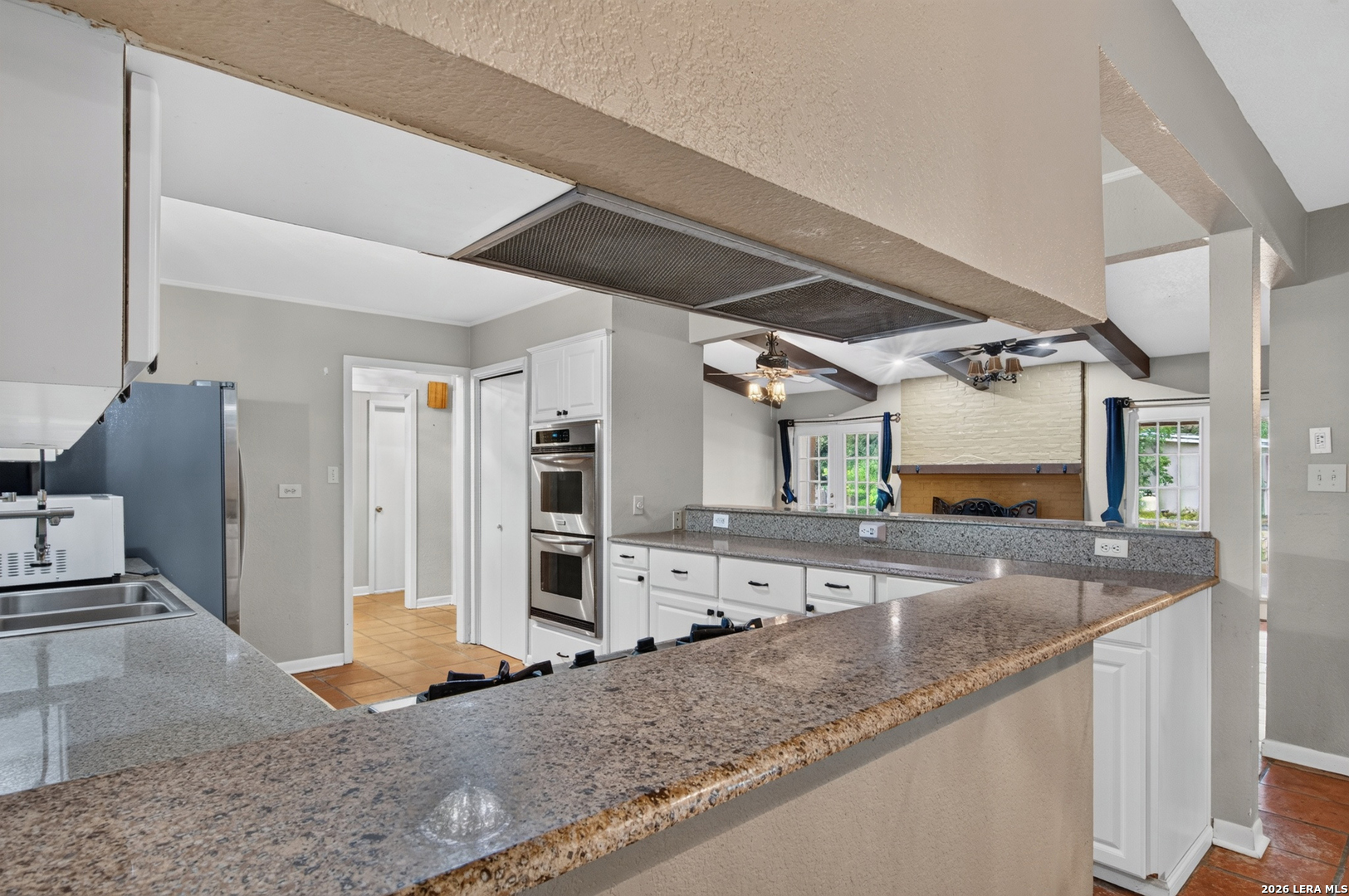 1 Buena Vista Circle Uvalde TX 78801