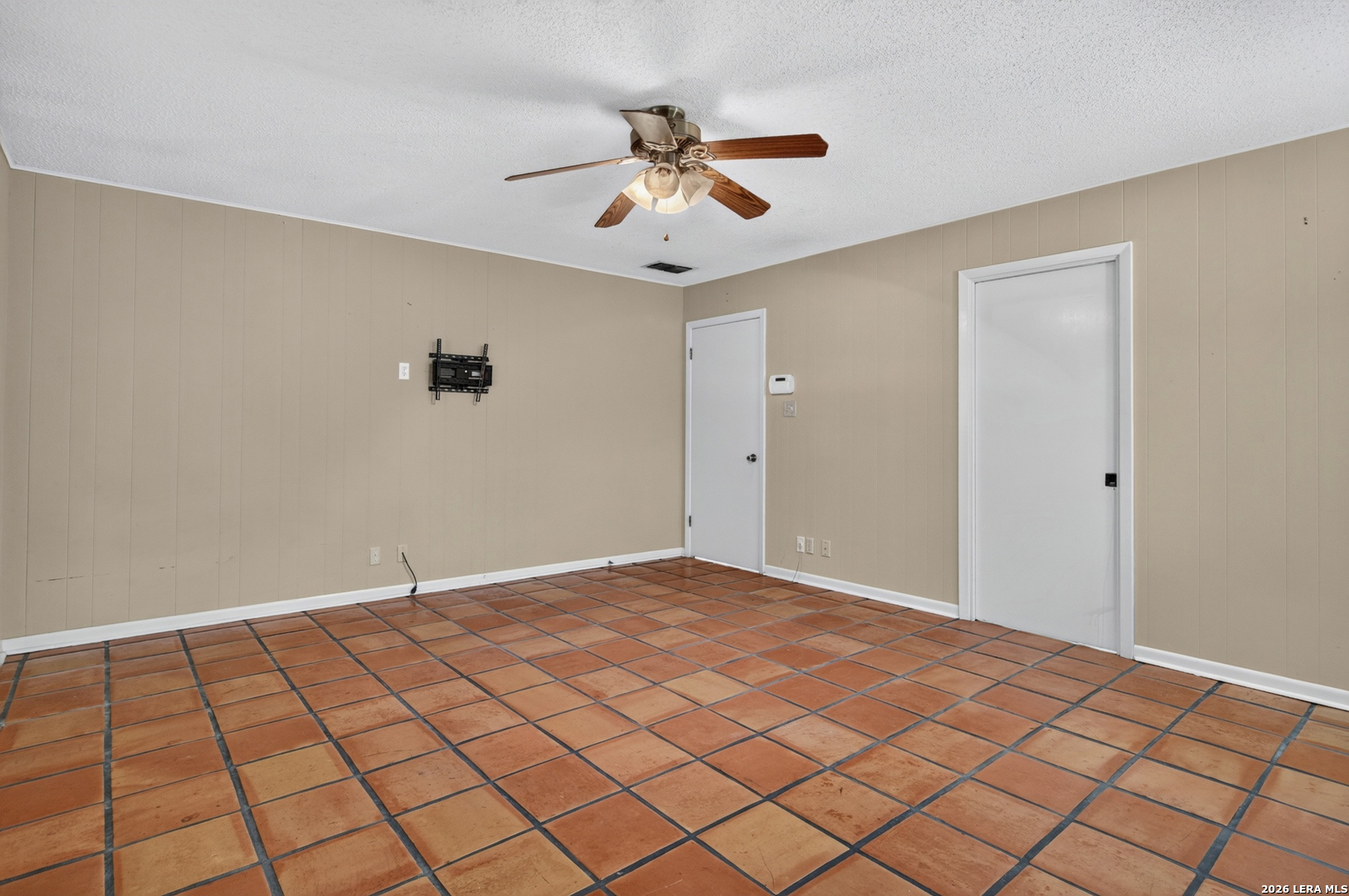 1 Buena Vista Circle Uvalde TX 78801