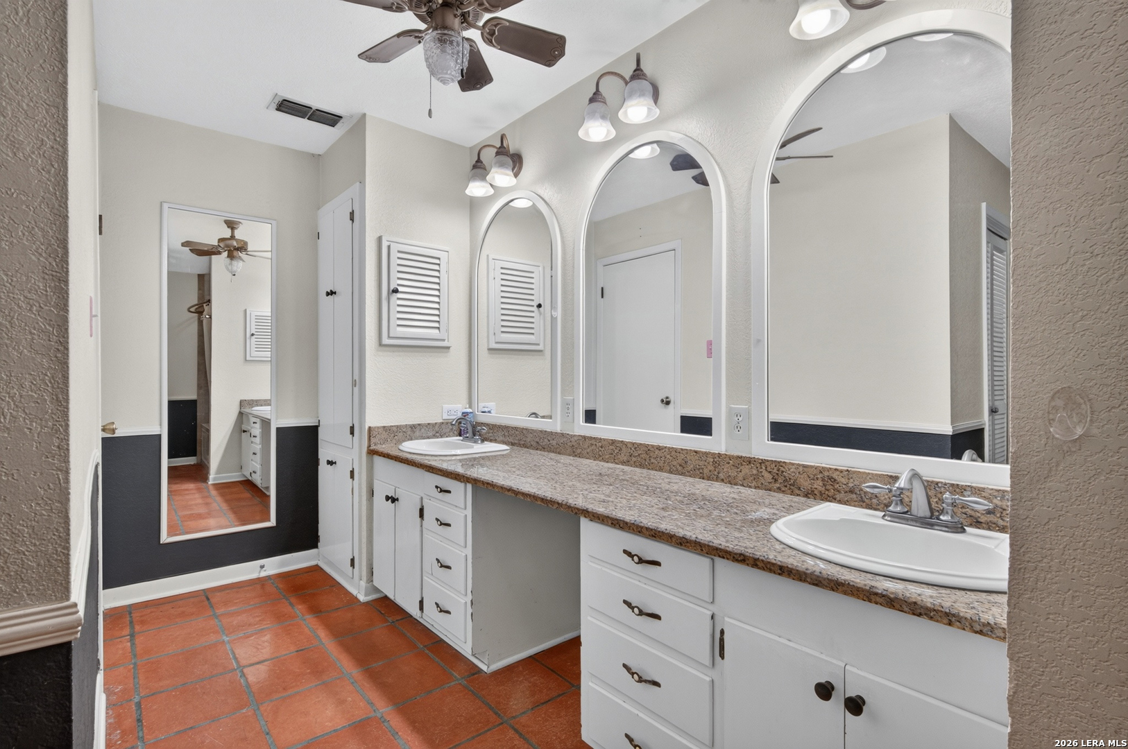 1 Buena Vista Circle Uvalde TX 78801