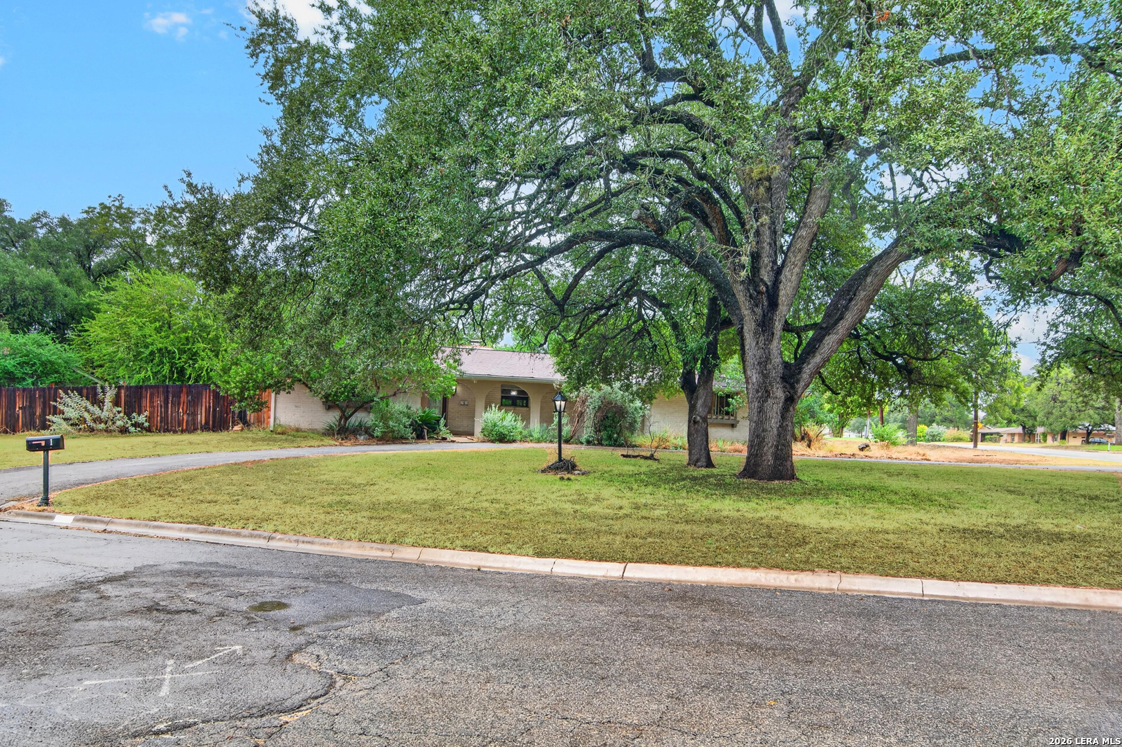 1 Buena Vista Circle Uvalde TX 78801
