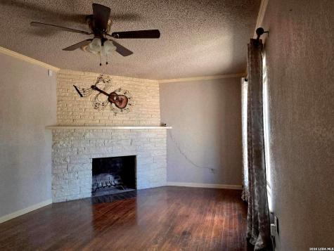 807 Frio Cotulla TX 78014