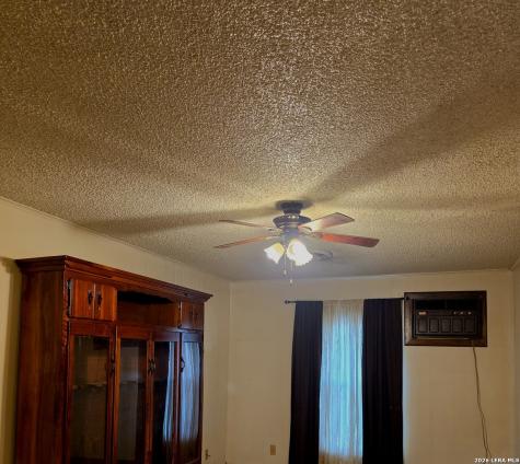 807 Frio Cotulla TX 78014