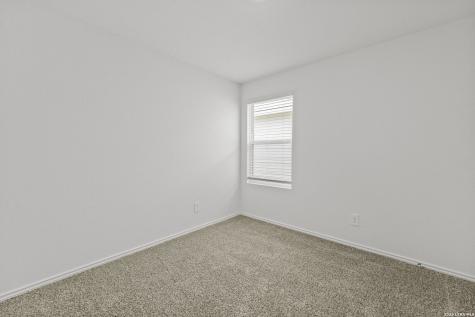 16075 Mahogany Way Elmendorf TX 78112