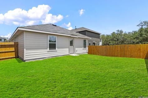 16075 Mahogany Way Elmendorf TX 78112