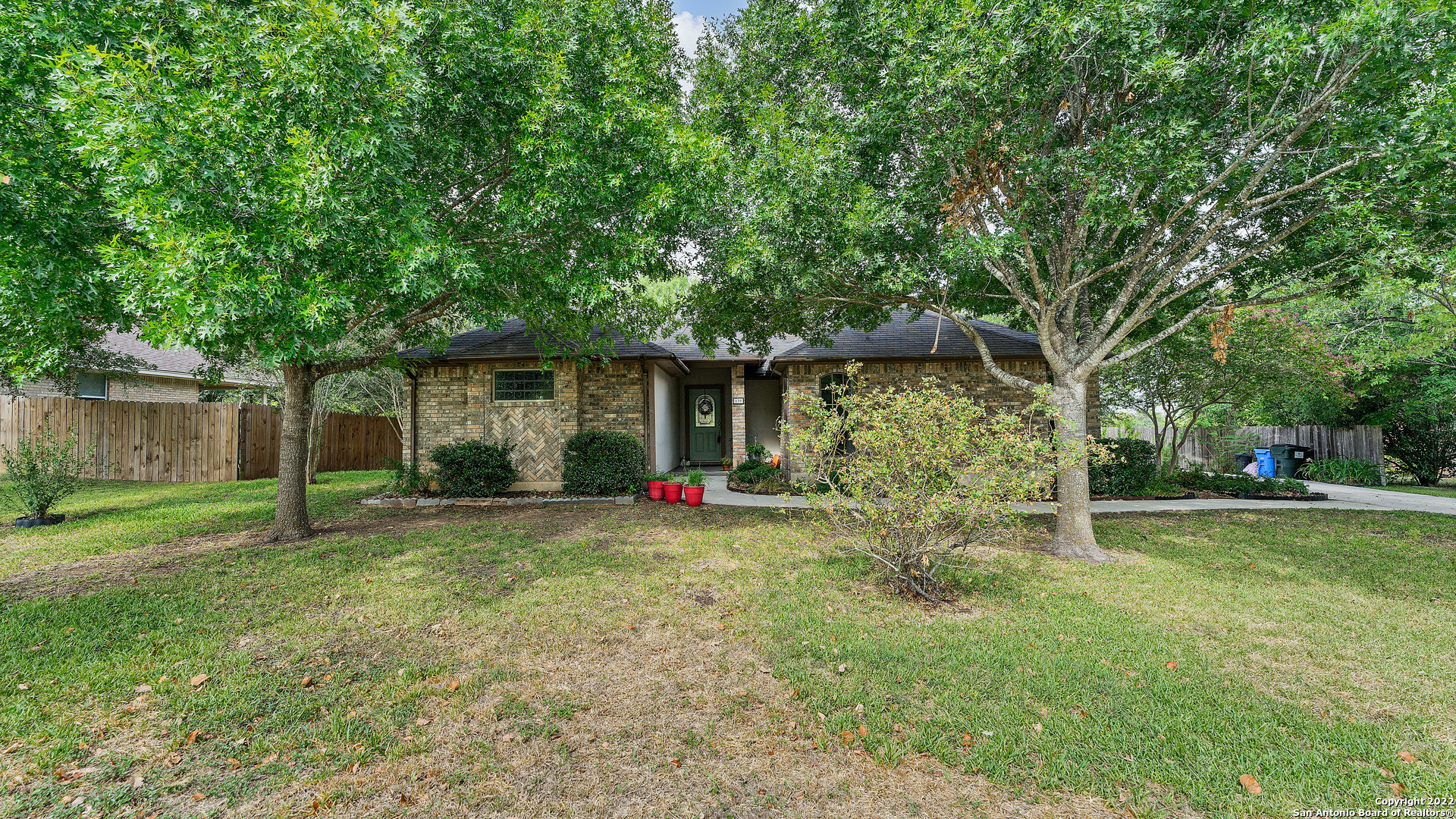 120 Tanglewood Drive Seguin TX 78155