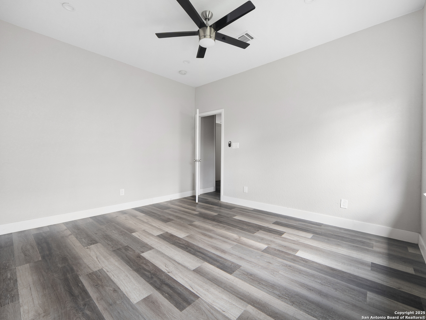 130 Vitra Place San Antonio TX 78210