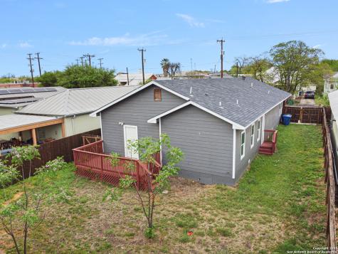 130 Vitra Place San Antonio TX 78210