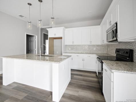 130 Vitra Place San Antonio TX 78210