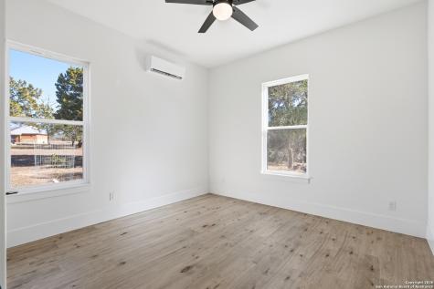 389 Rio Circle Pipe Creek TX 78063