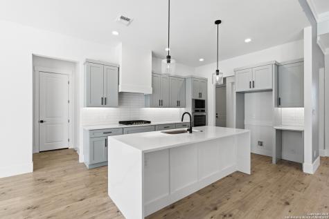 389 Rio Circle Pipe Creek TX 78063