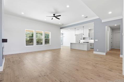 389 Rio Circle Pipe Creek TX 78063