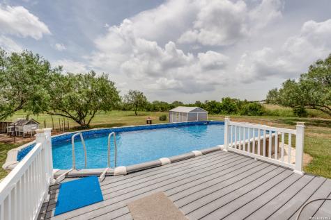 115 Horseshoe Drive Mathis TX 78368