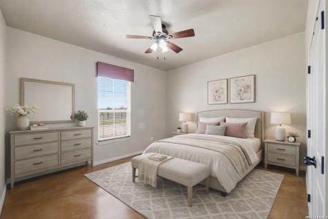 1265 County Road 4516 Castroville TX 78009