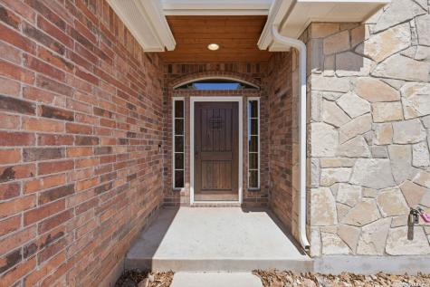 1265 County Road 4516 Castroville TX 78009