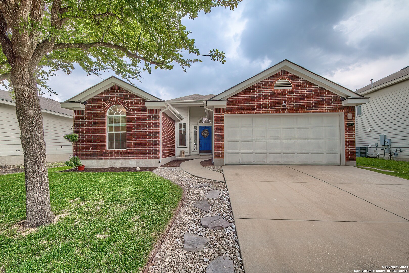 8467 Favero Cove Converse TX 78109