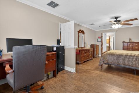 13318 Los Indios Street San Antonio TX 78233