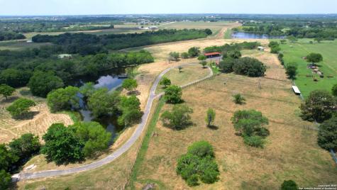 10745 Rosemar Lane Adkins TX 78101