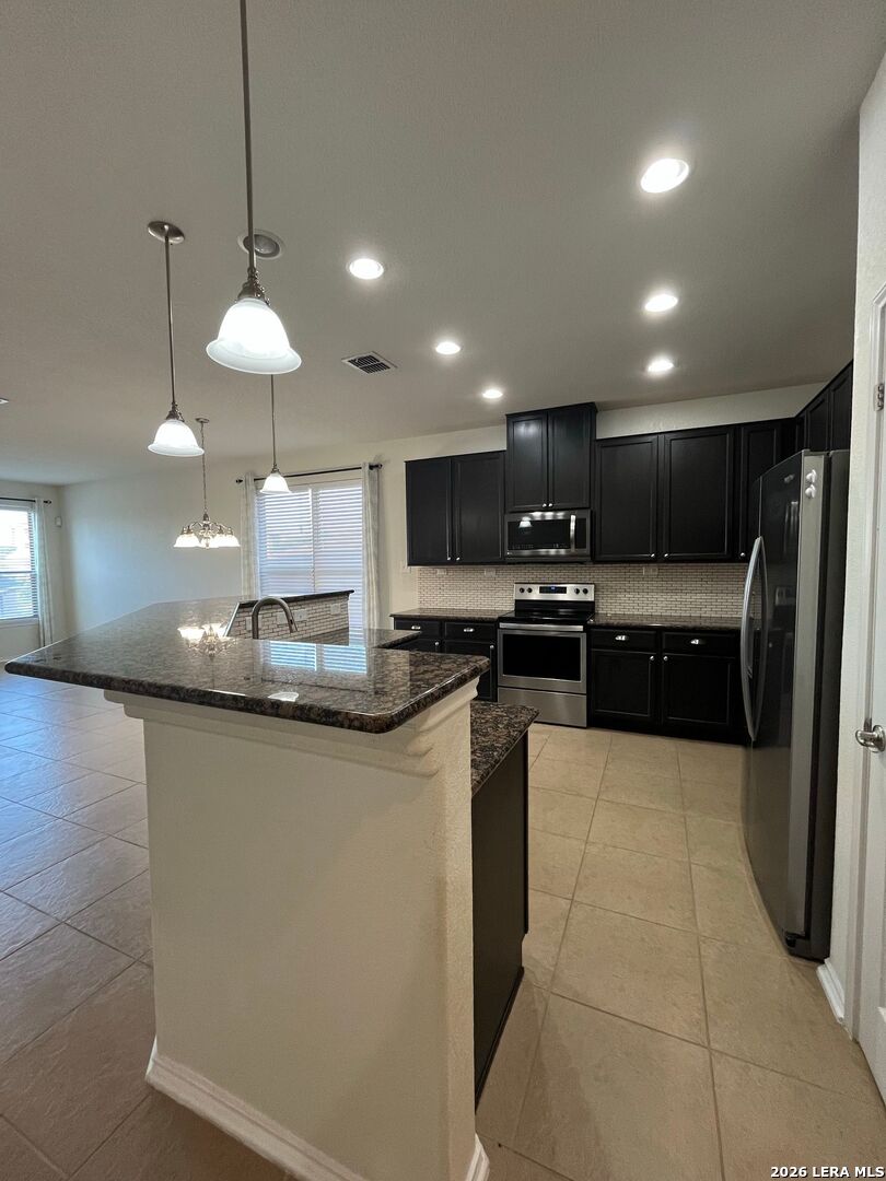 1122 Peacemaker San Antonio TX 78258