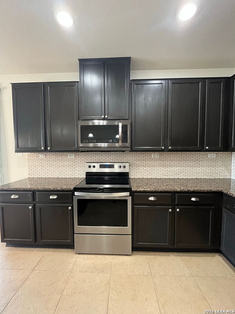 1122 Peacemaker San Antonio TX 78258