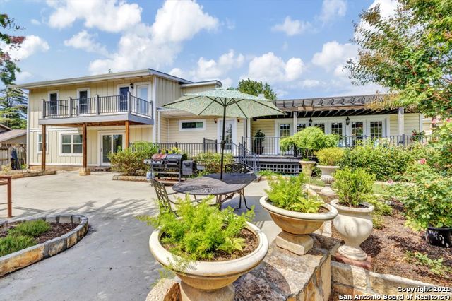 1215 Jack Drive Kerrville TX 78028