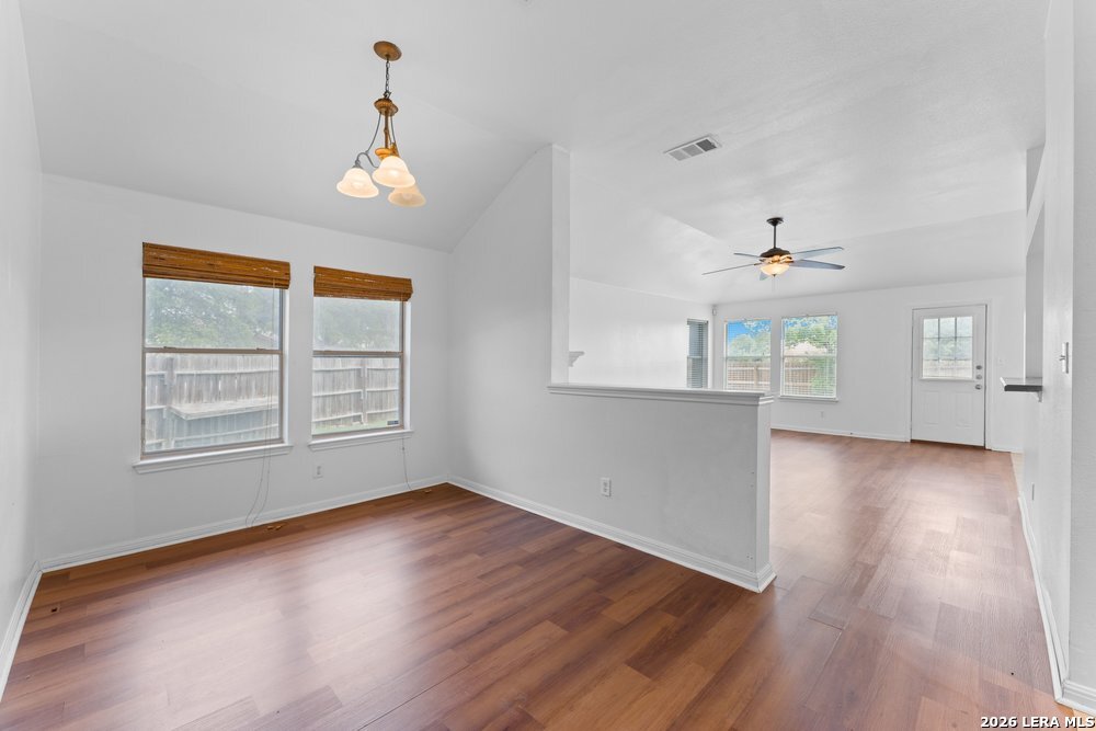 8403 Pigeonberry Drive Converse TX 78109