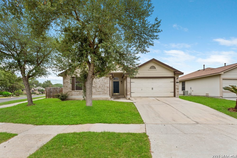 8403 Pigeonberry Drive Converse TX 78109