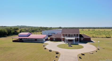 129 Private Road 557 Hondo TX 78861
