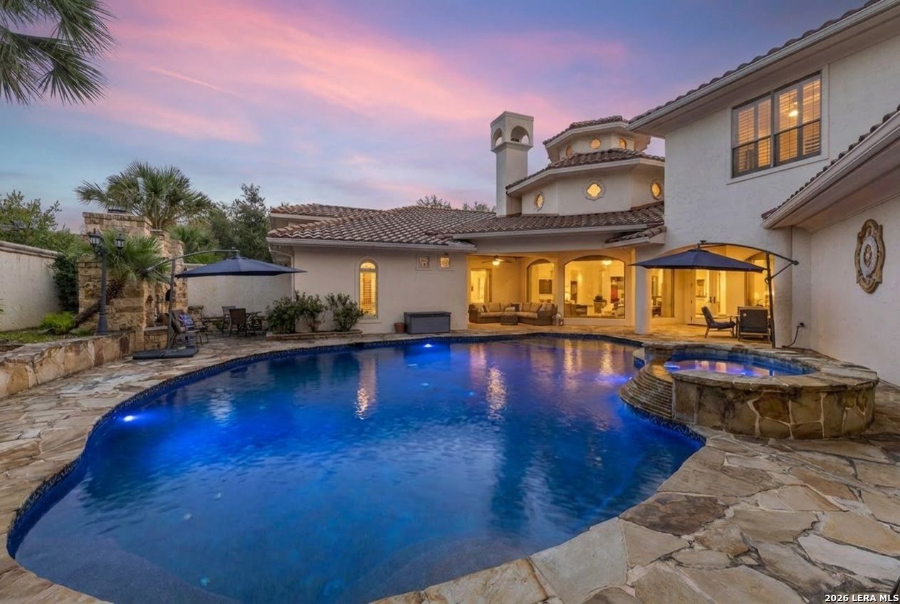 2 Belcourt Place San Antonio TX 78257