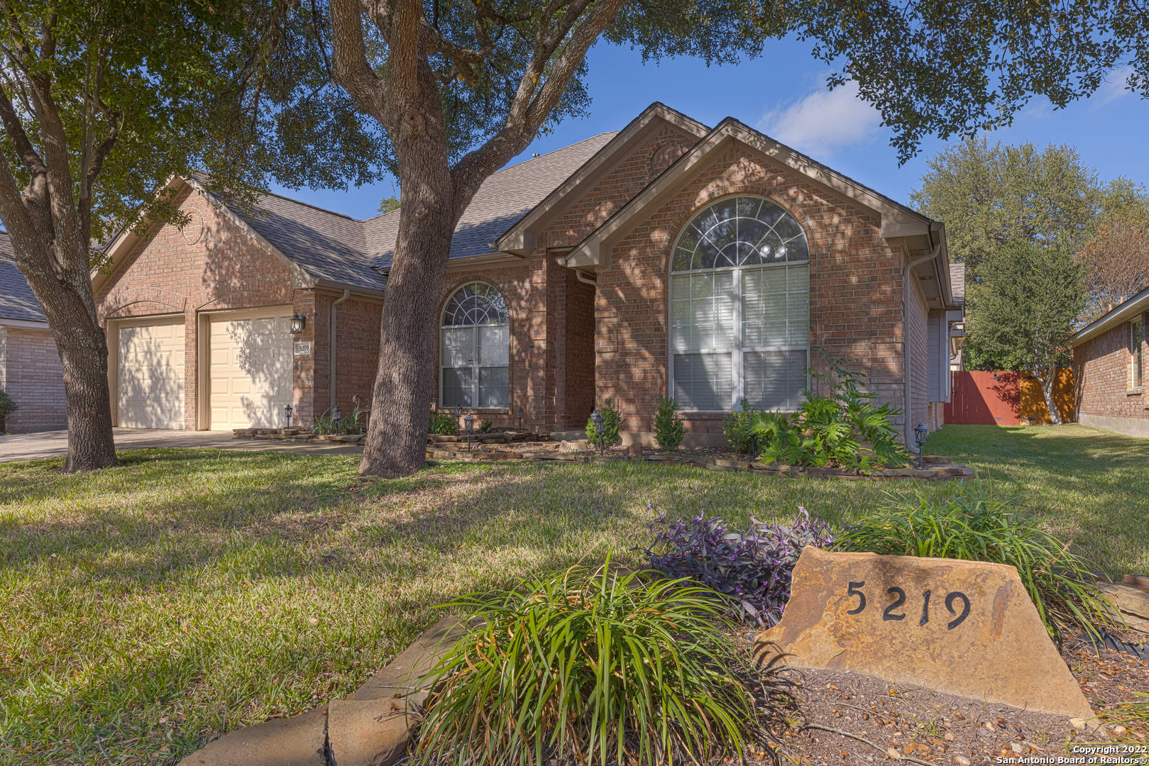 5219 Casbury San Antonio TX 78249