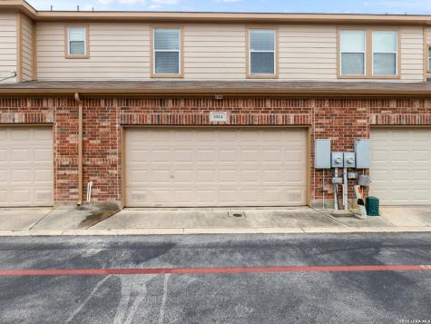 2524 Grayson Circle San Antonio TX 78232