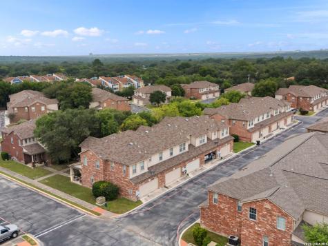 2524 Grayson Circle San Antonio TX 78232