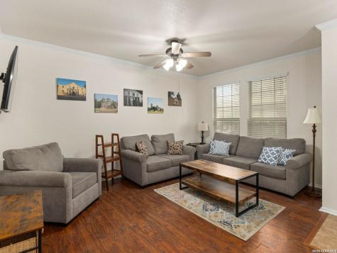 2524 Grayson Circle San Antonio TX 78232
