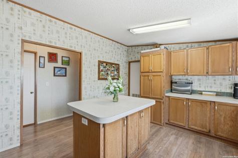 708 Mesquite Jourdanton TX 78026