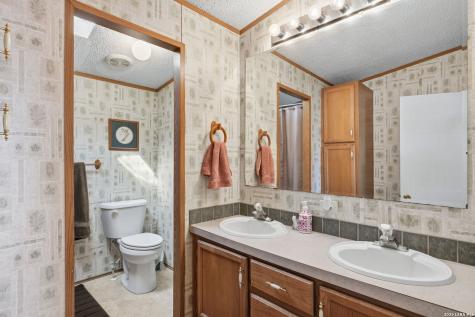 708 Mesquite Jourdanton TX 78026