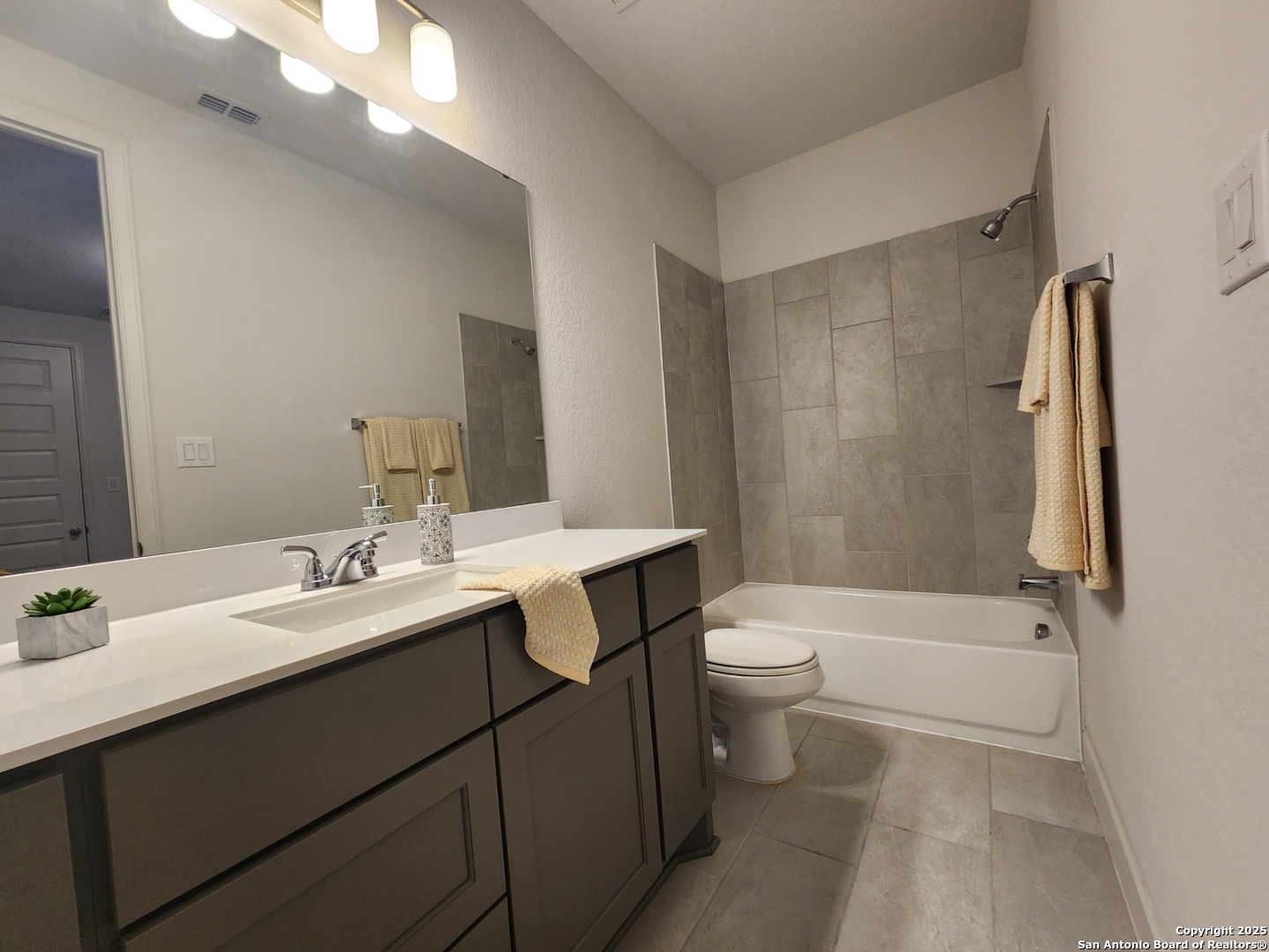 12510 Thrall San Antonio TX 78253