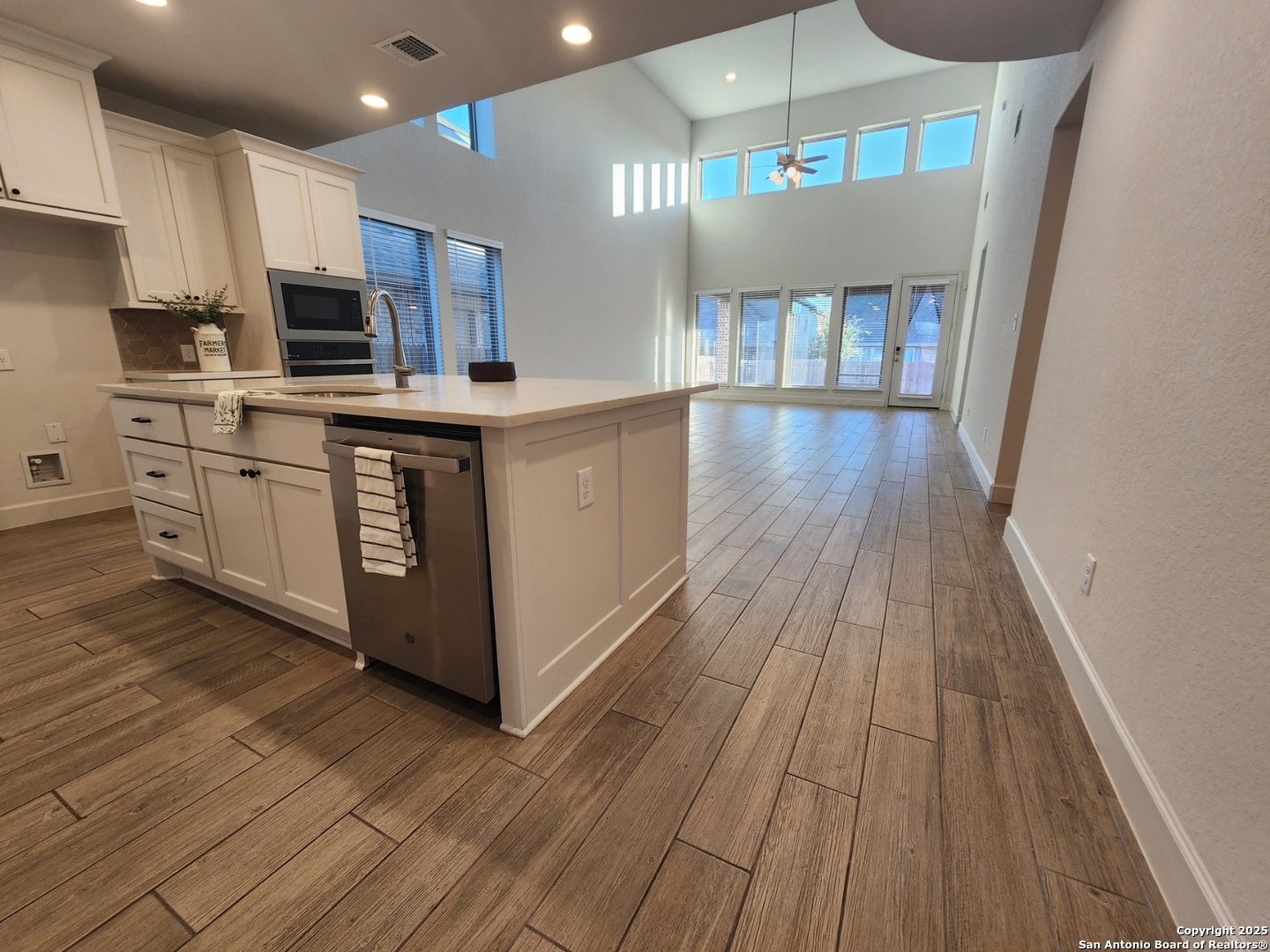 12510 Thrall San Antonio TX 78253