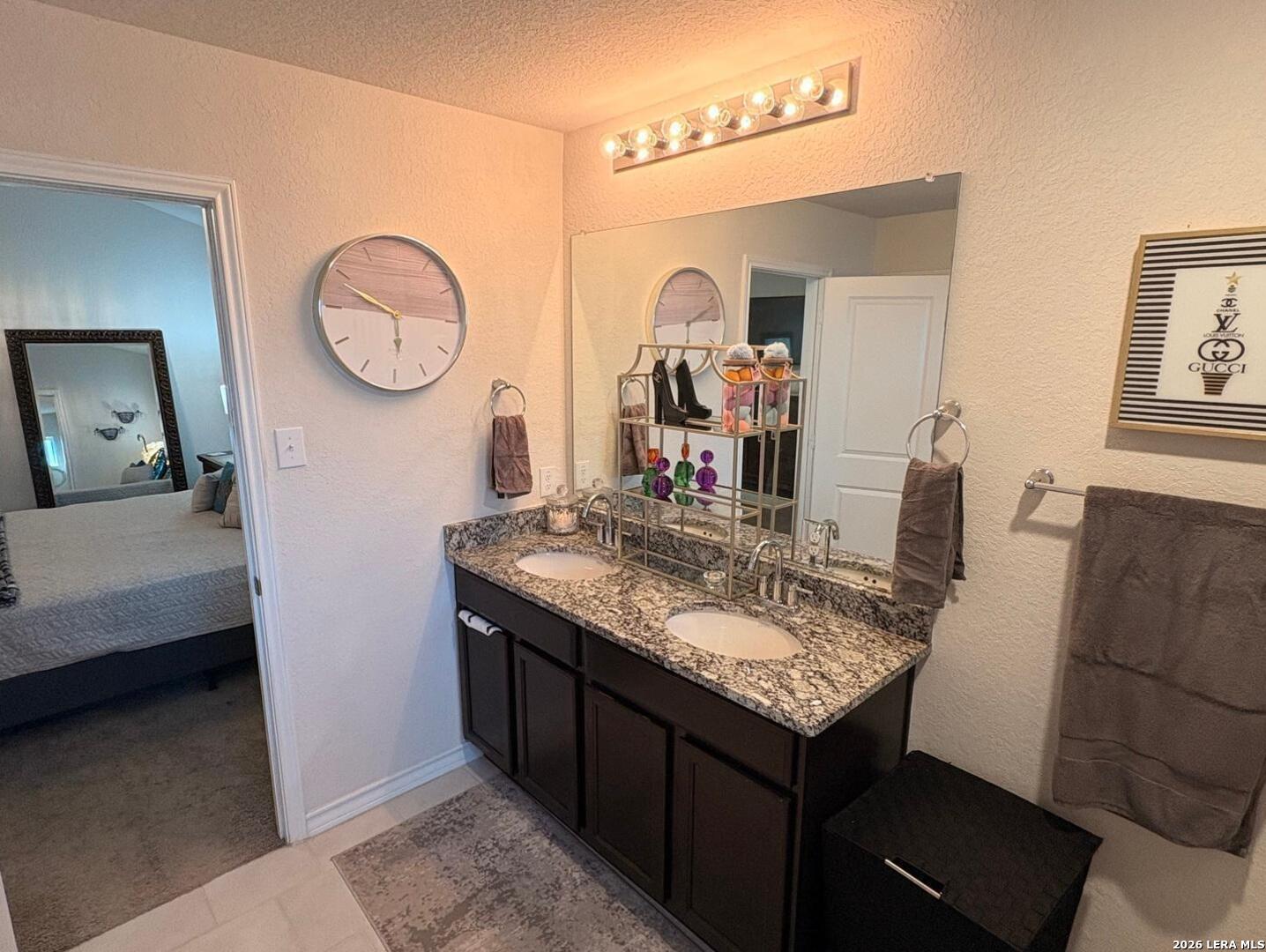 145 Scarlet Macaw San Antonio TX 78253