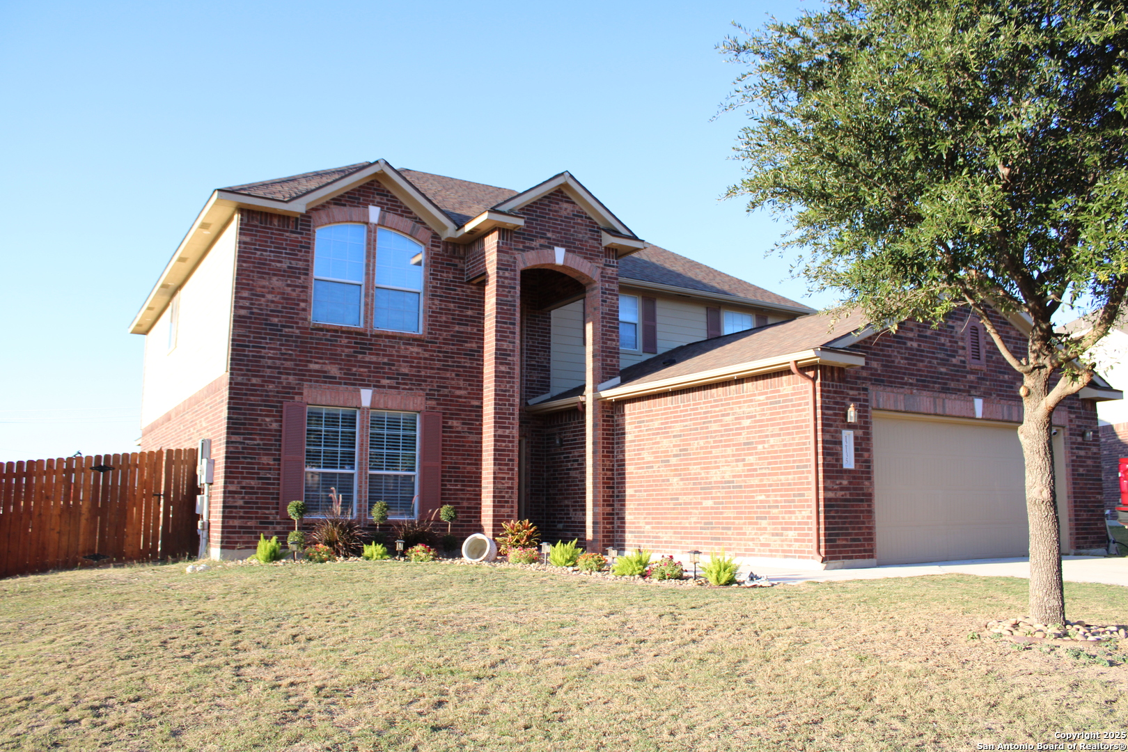 12135 Treewell San Antonio TX 78249
