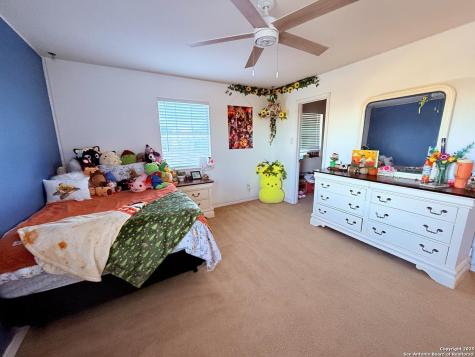 12135 Treewell San Antonio TX 78249