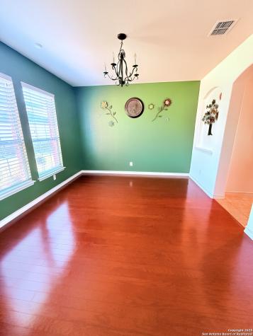12135 Treewell San Antonio TX 78249