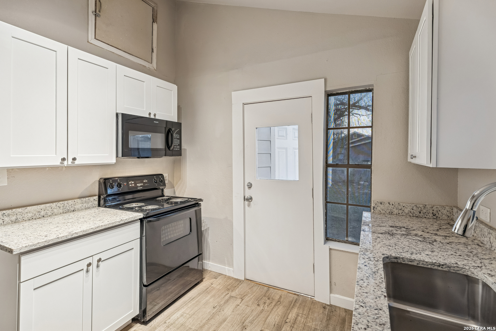 2038 Hidalgo Street San Antonio TX 78207
