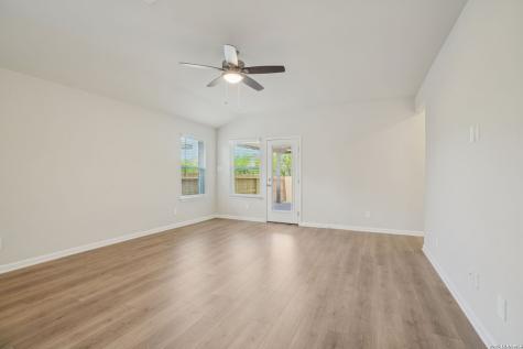 10003 Briceway Gap San Antonio TX 78254