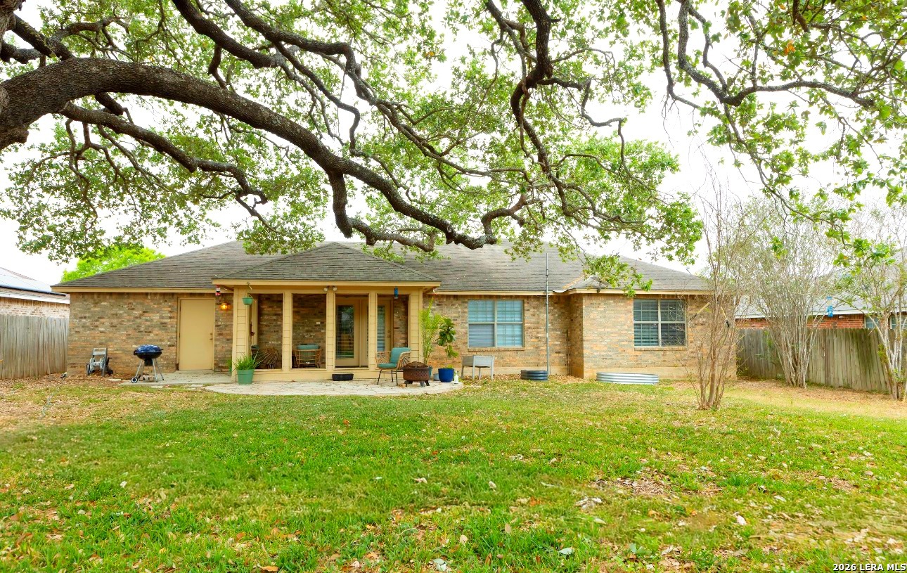 324 Bunker Hill Pleasanton TX 78064