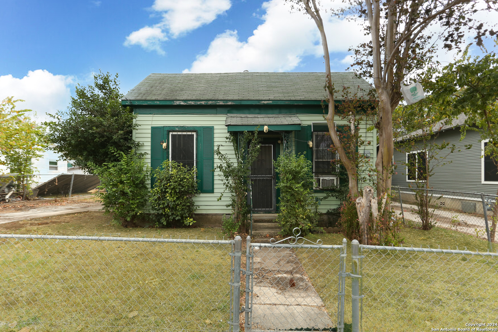 1238 Paso Hondo San Antonio TX 78202