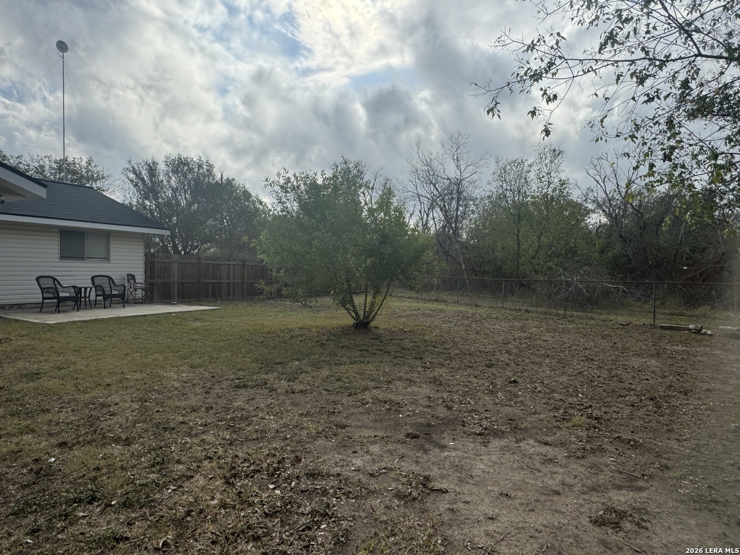 303 Dry Hollow Road La Vernia TX 78121
