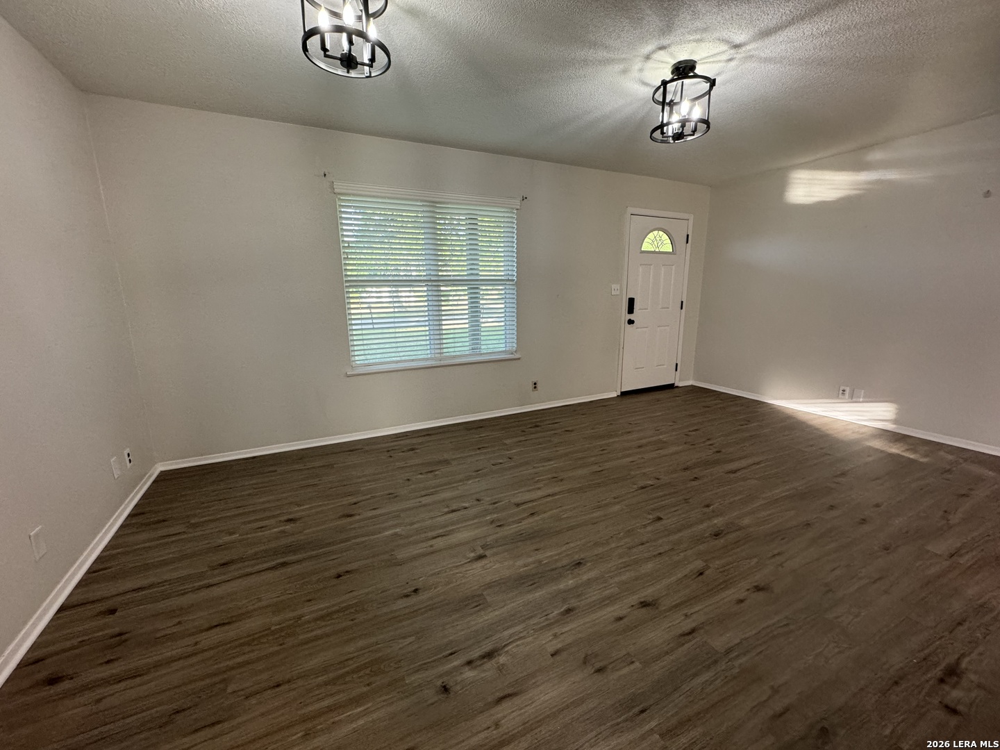 303 Dry Hollow Road La Vernia TX 78121