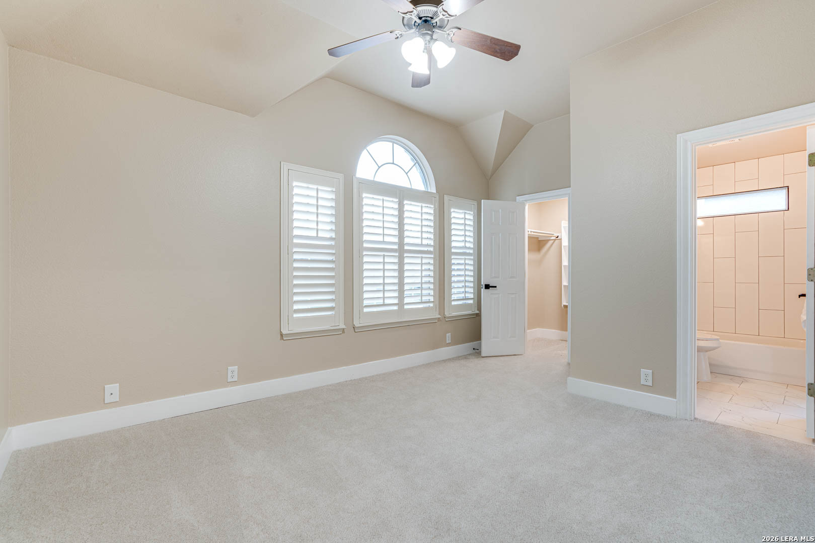 2842 Stokely Hill San Antonio TX 78258