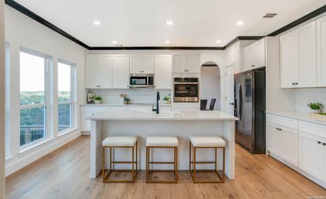 2842 Stokely Hill San Antonio TX 78258