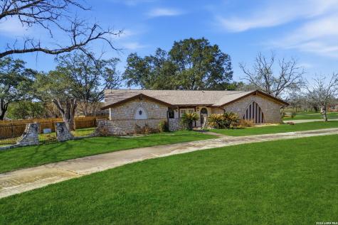 1407 Hospital Boulevard Floresville TX 78114