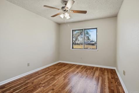 1407 Hospital Boulevard Floresville TX 78114